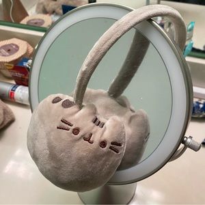 Pusheen earmuffs NWT